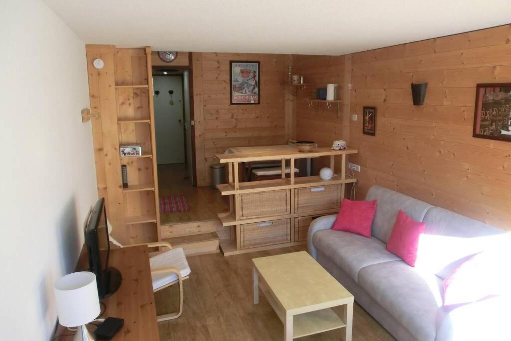 Appartement Studio Front De Neige, Acces Direct Aux Pistes Isola 2000 Bagian luar foto
